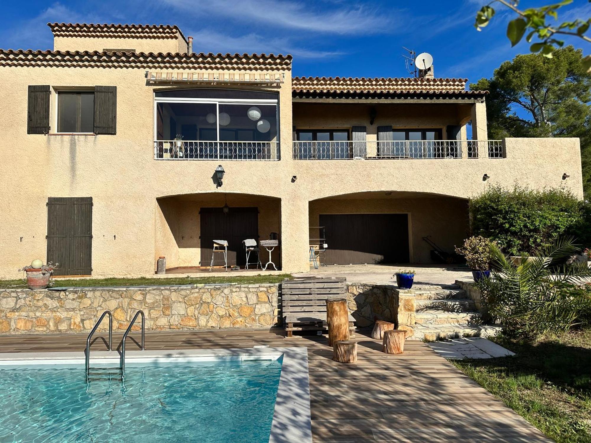 Vila Grande Maison Vue Mer Avec Piscine 15Mn A Pieds De La Plage La Seyne-sur-Mer Exteriér fotografie